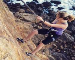 The actress enjoys adventure sports like Rock Climbing.